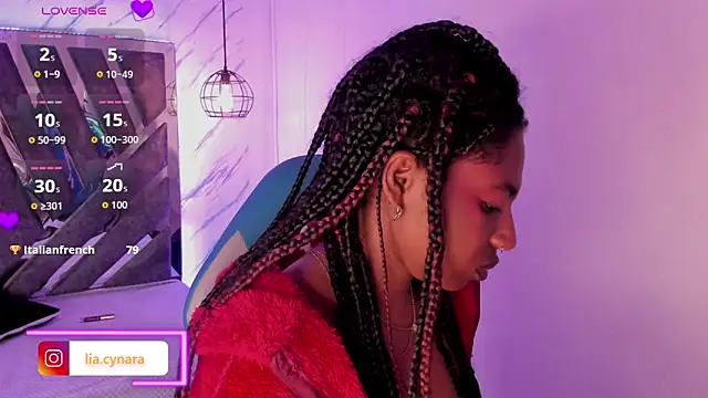 Queen perla  online show from September 21, 4:05 pm