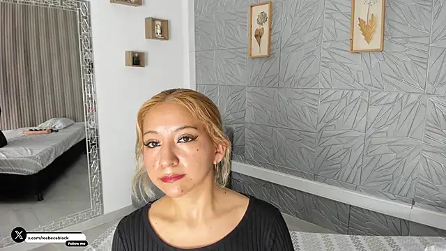 agatadelphine online show from March 21, 1:16 pm