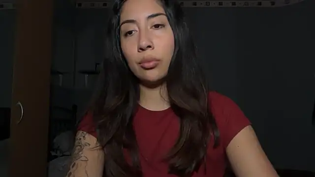 LorenaAnderson online show from March 8, 6:45 pm