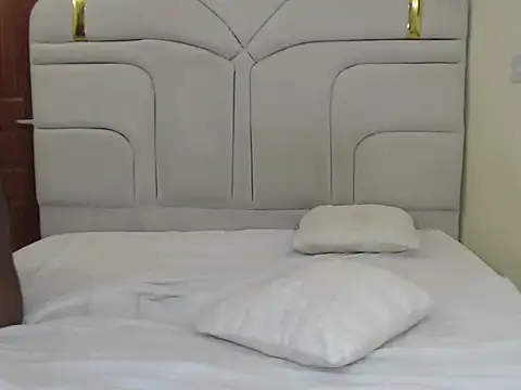 Gabygirl online show from February 9, 9:28 pm