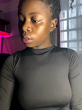 Snapshot of pretty_maliah chatting on September 15, 2:47 pm pretty maliah online show from September 15, 2:47 pm