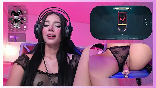 SweetieCloe  online show from June 3, 9:42 pm