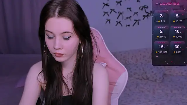 CoddleWeeper  online show from February 19, 12:37 pm