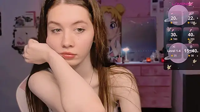 CoddleWeeper  online show from September 12, 11:18 am