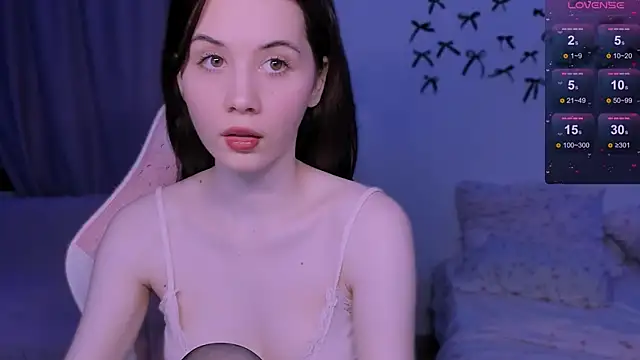 CoddleWeeper  online show from February 25, 2:59 pm