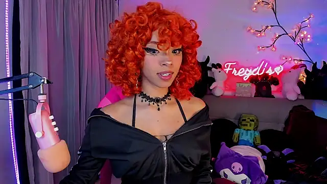 Miss freydis online show from April 8, 5:20 am