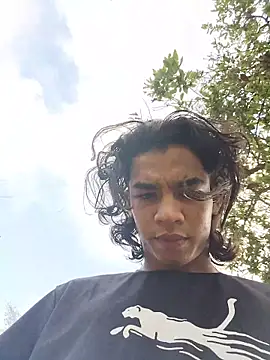 RoomExotic11 online show from April 18, 11:56 am