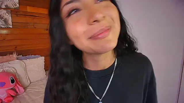 amber curly online show from January 8, 10:25 pm