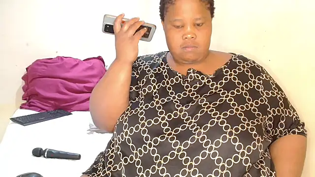 19bootylicious online show from March 4, 7:48 am