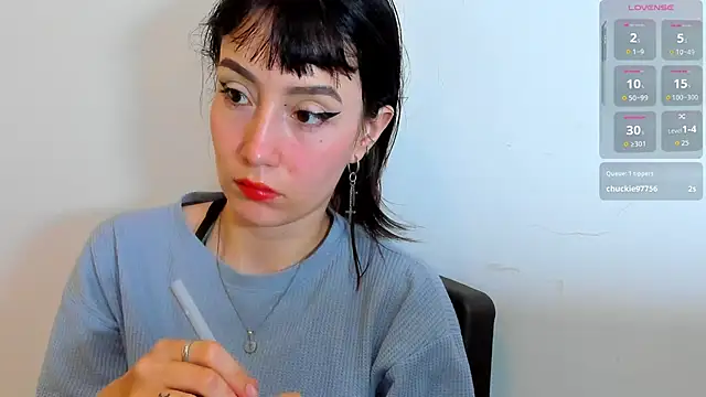 lizzy davis 1 online show from November 17, 4:13 am