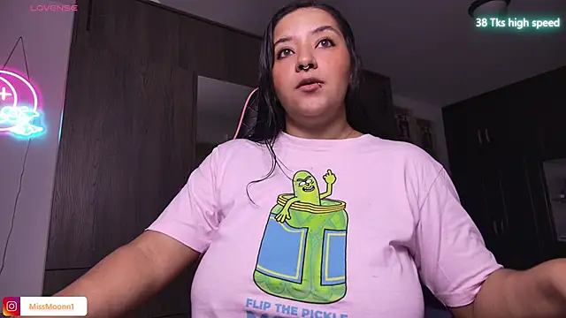 Steph moon  online show from February 21, 5:24 pm