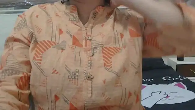 Manpreet cute online show from April 17, 5:42 am