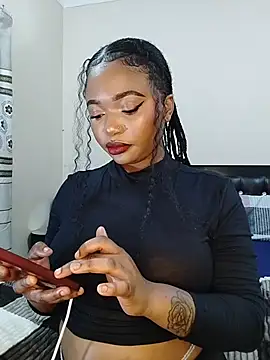 Sugartonguexx online show from February 14, 8:00 pm