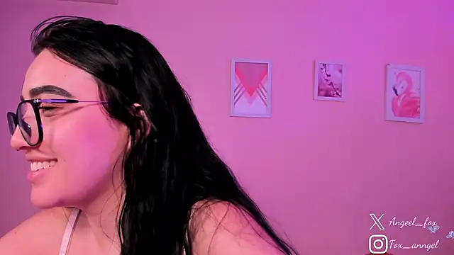 angeel fox online show from January 12, 12:27 am