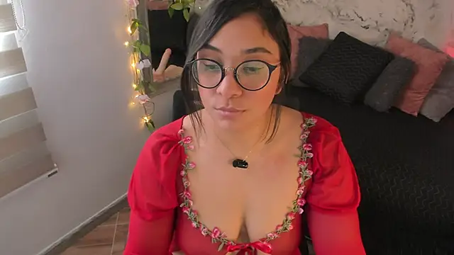 Bella desi  online show from June 5, 3:07 pm