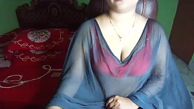 BengaliQueenStar online show from May 19, 4:47 pm