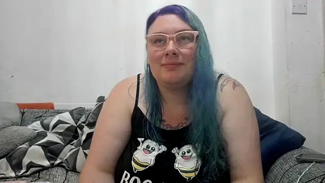 Bustycurves online show from August 5, 10:16 pm