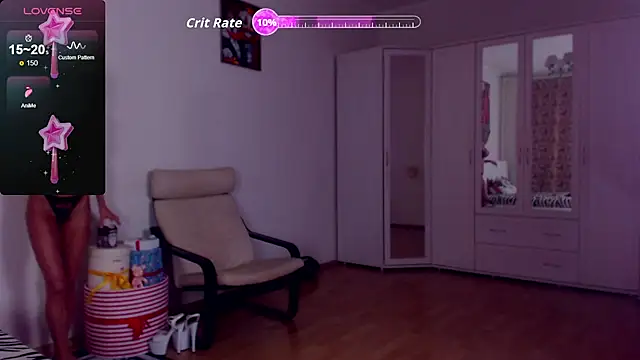 Snapshot of Sonja_Stripper_Ray chatting on October 8, 8:07 am Sonja Stripper Ray online show from October 8, 8:07 am