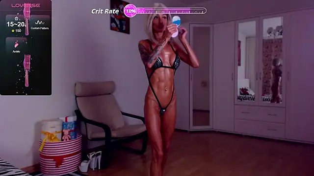 Snapshot of Sonja_Stripper_Ray chatting on September 17, 8:34 am Sonja Stripper Ray online show from September 17, 8:34 am
