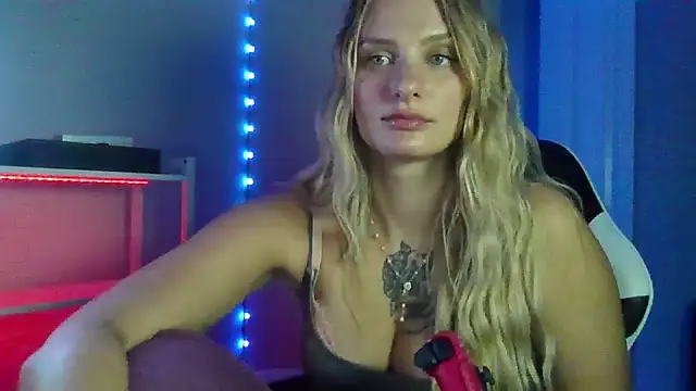 BonnieBazz online show from June 16, 6:09 pm