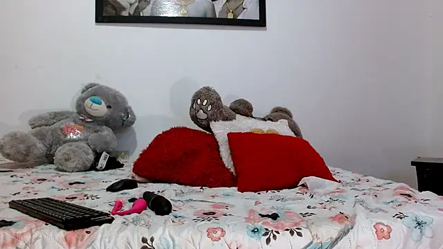 camilavagina24 online show from February 23, 1:43 pm