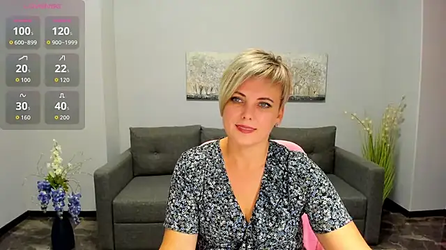 Snapshot of Julia_Wilsone chatting on September 26, 12:03 pm Julia Wilsone online show from September 26, 12:03 pm