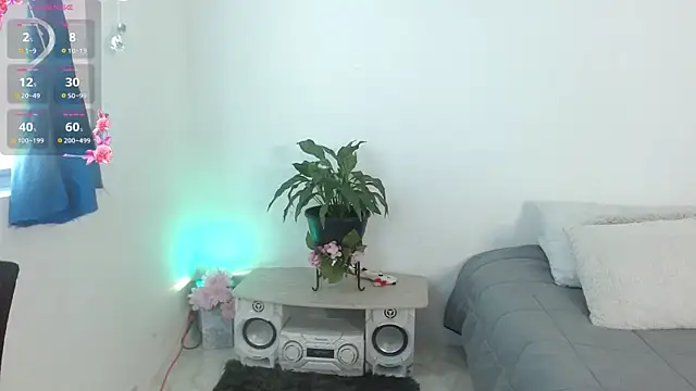 eligom1 online show from October 12, 8:44 pm