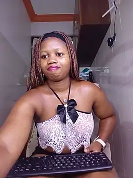 squirtydol001 online show from July 1, 4:23 am