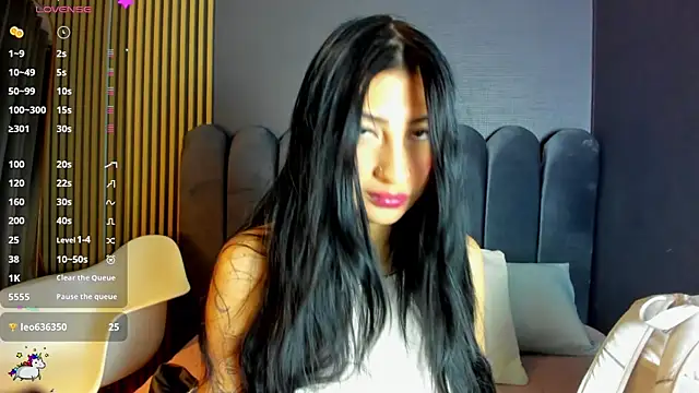 Nicolette ks  online show from February 11, 4:14 am