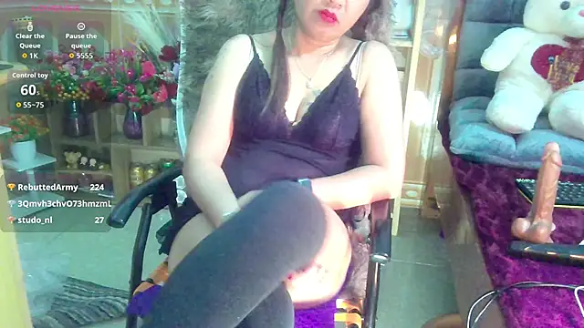 Jerry-Lan online show from November 25, 7:04 pm