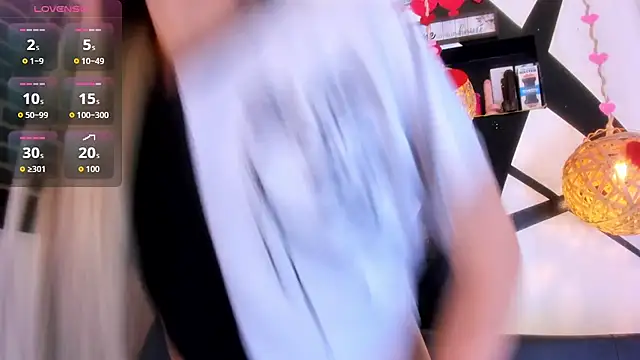 victoria aleia  online show from February 15, 9:58 pm