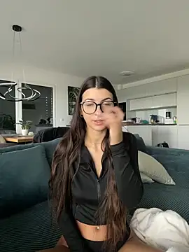 Wildberry  online show from October 30, 8:05 am