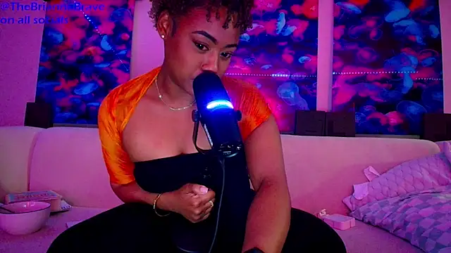 BriannaBrave online show from April 12, 9:12 am