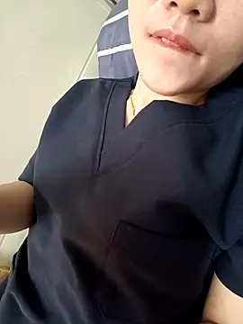 2 sex online show from April 1, 4:46 am