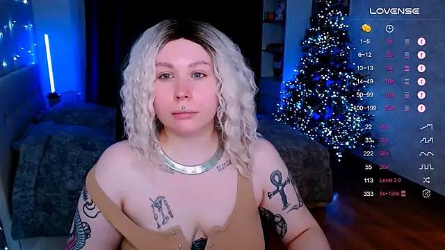 Snow-White  online show from December 17, 7:40 pm