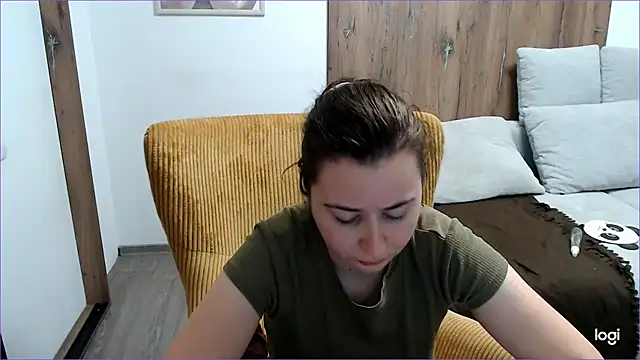 VioletaFlower7 online show from July 27, 12:02 pm