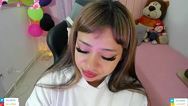 zoesullivan online show from November 16, 9:43 am