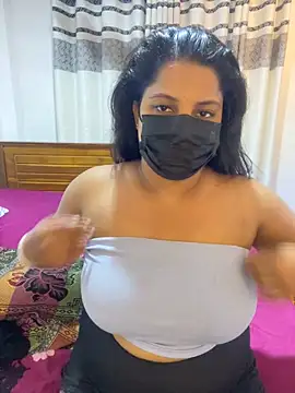 NOORA-GIRL online show from February 19, 2:22 am