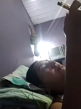 Snapshot of lolayleo chatting on October 28, 12:22 pm lolayleo online show from October 28, 12:22 pm