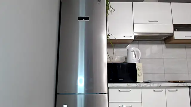 SierraSky  online show from September 30, 5:18 pm