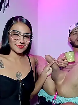 Leslly  online show from February 19, 11:10 am