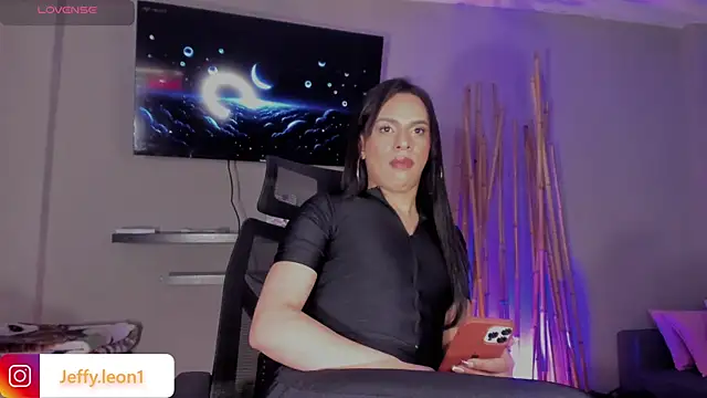 danna v online show from October 19, 5:09 am