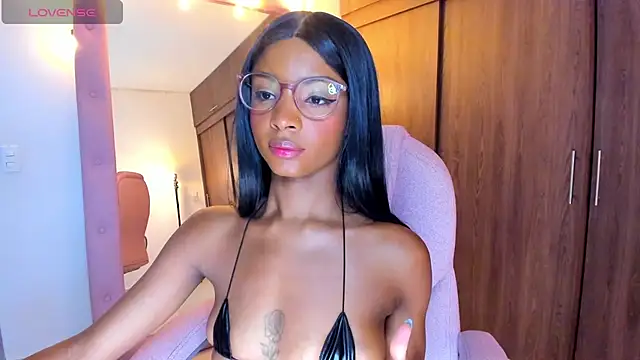 alikahouston4 online show from May 31, 9:04 am