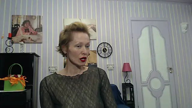 Marquise555 online show from April 4, 4:06 pm