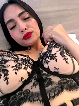 kareena basu online show from December 13, 7:53 pm