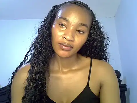 cute-alexis online show from June 1, 9:44 am