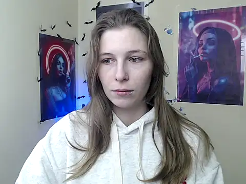 StrangerGi online show from February 2, 7:07 am