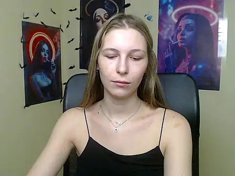 StrangerGi online show from May 28, 6:22 am