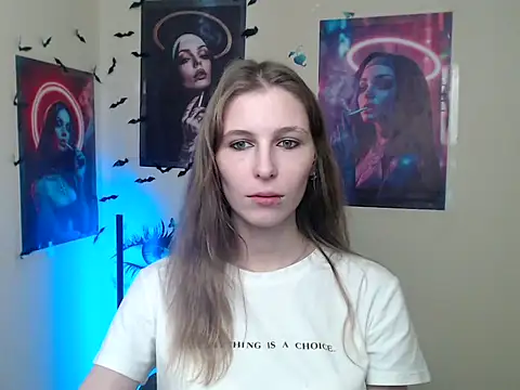 StrangerGi online show from November 14, 1:11 pm