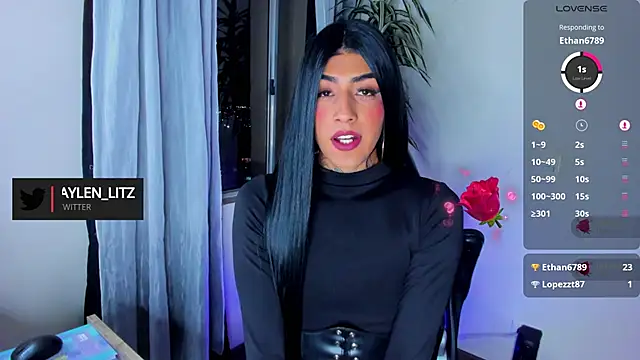 litz81 online show from December 3, 12:13 am